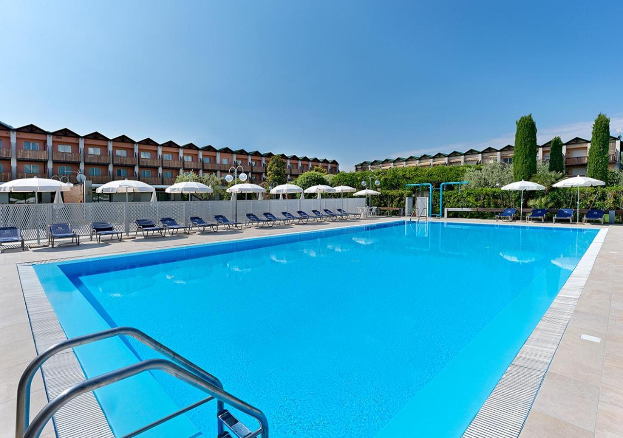 Iseo Lago Hotel מראה חיצוני תמונה