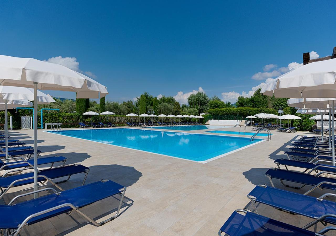 Iseo Lago Hotel מראה חיצוני תמונה
